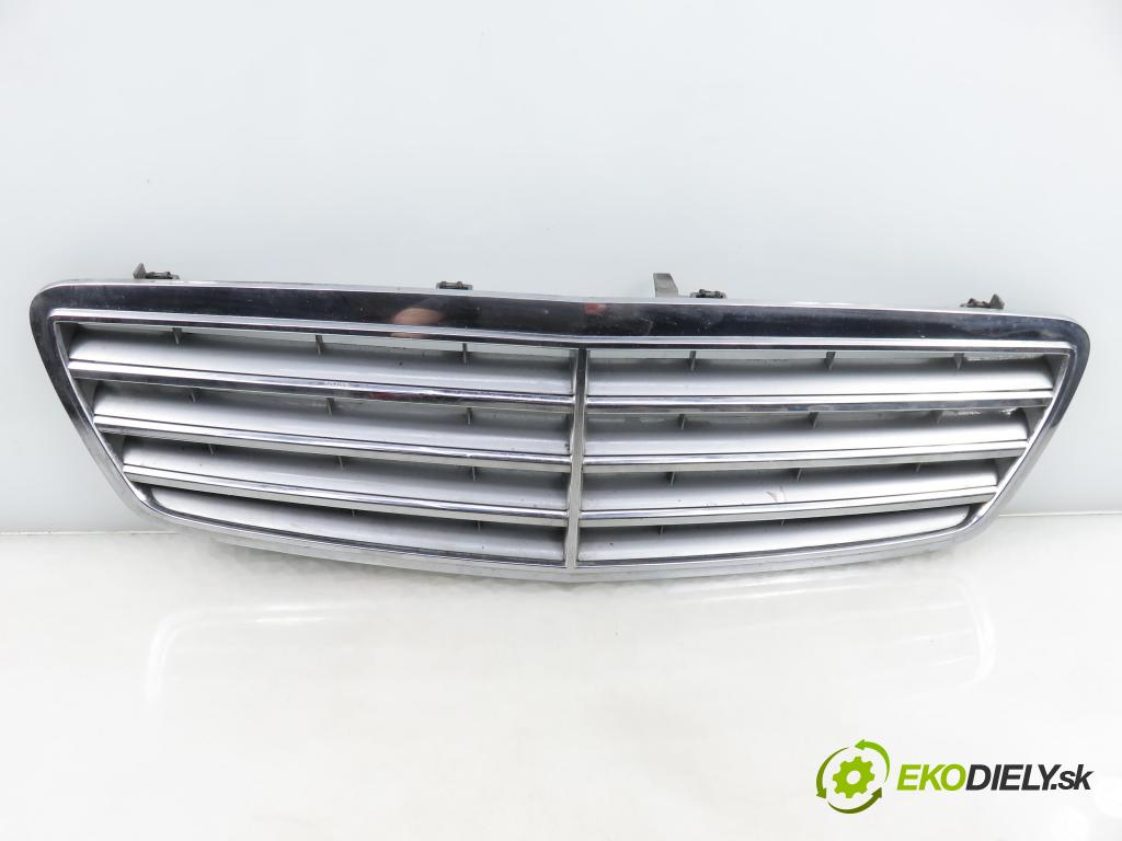 MERCEDES-BENZ KLASA C T-Model (S203) KOMBI 2005 90,00 C 200 CDI (203.207) 122 - OM 646.962 2148,00 Mriežka / maska A2038800223