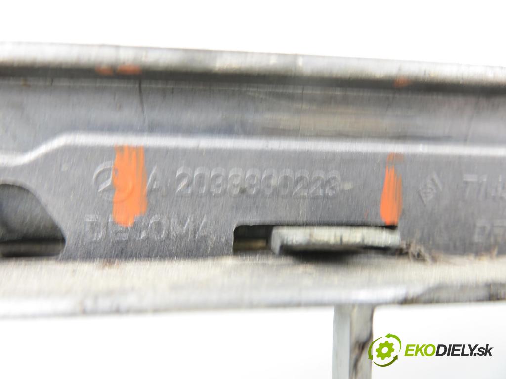 MERCEDES-BENZ KLASA C T-Model (S203) KOMBI 2005 90,00 C 200 CDI (203.207) 122 - OM 646.962 2148,00 Mriežka / maska A2038800223