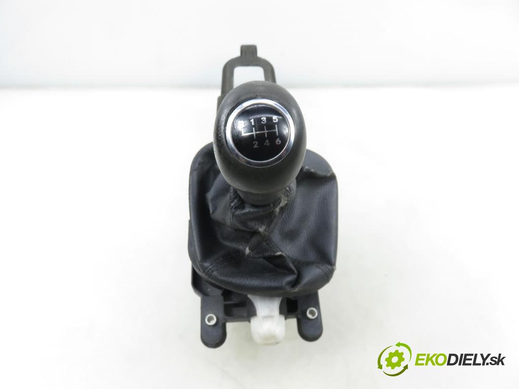 MERCEDES-BENZ KLASA C T-Model (S203) KOMBI 2005 90,00 C 200 CDI (203.207) 122 - OM 646.962 2148,00 ZVEDÁK: A2032676224