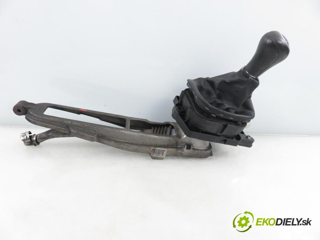 MERCEDES-BENZ KLASA C T-Model (S203) KOMBI 2005 90,00 C 200 CDI (203.207) 122 - OM 646.962 2148,00 ZVEDÁK: A2032676224