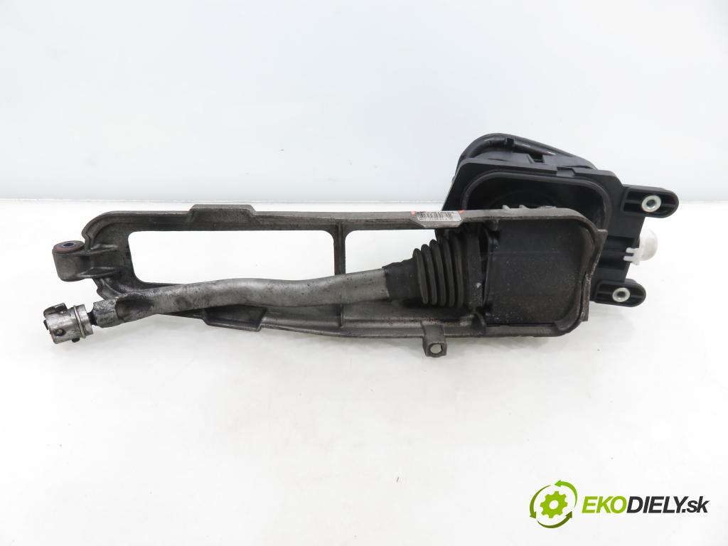 MERCEDES-BENZ KLASA C T-Model (S203) KOMBI 2005 90,00 C 200 CDI (203.207) 122 - OM 646.962 2148,00 ZVEDÁK: A2032676224