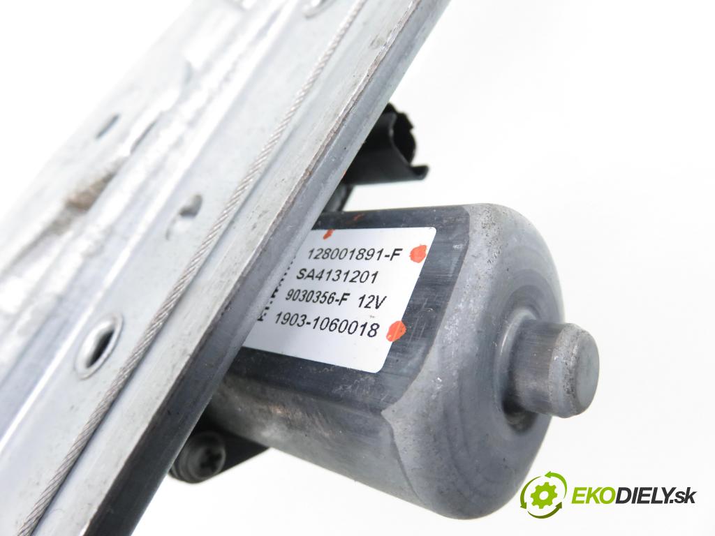 DACIA DUSTER (HM_) SUV 2021 74,00 1.0 TCe 100 (HMMT) 999,00 Mechanizmus okien PTE 128001891F ; 19031060018