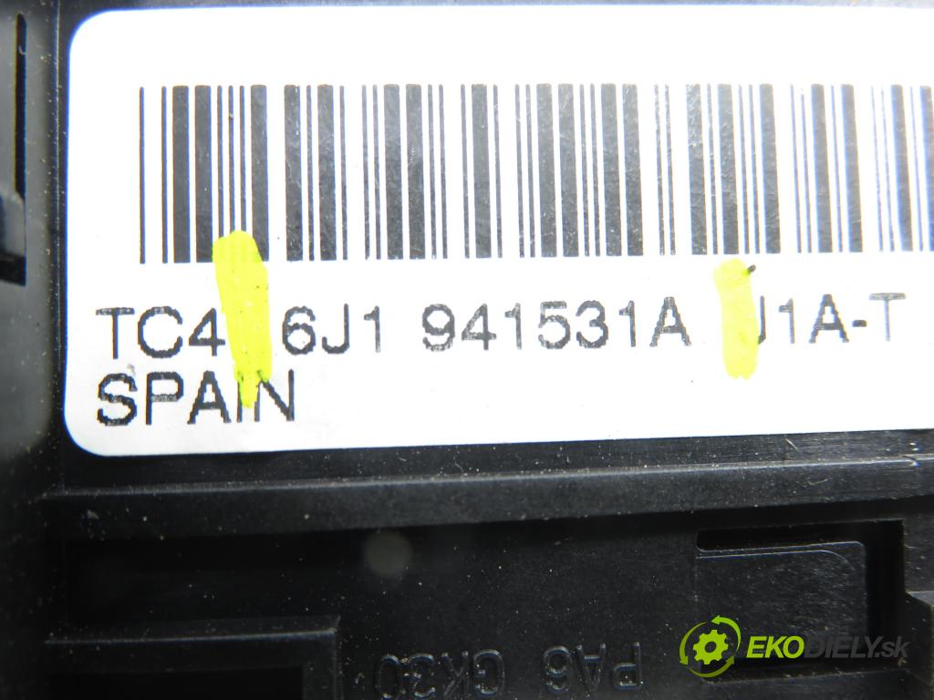 SEAT IBIZA IV (6J5, 6P1) HB 2010 77,00 1.9 TDI - BLS 1896,00 prepínač svetlá 6J1941531A