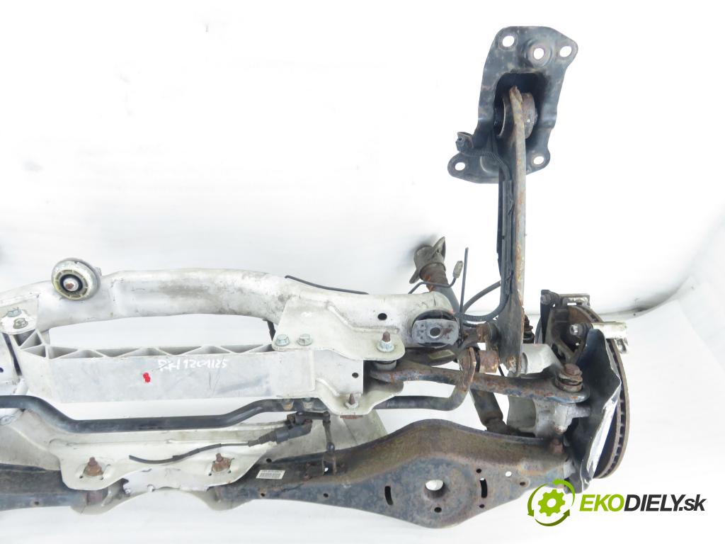 VW PASSAT B6 Variant (3C5) KOMBI 2006 184,00 3.2 FSI 4motion - AXZ 3168,00 ZADNÍ: 3C0505235H