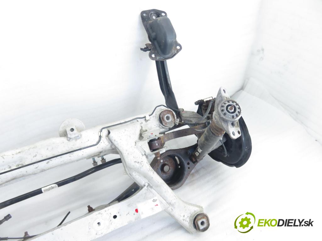 VW PASSAT B6 Variant (3C5) KOMBI 2006 184,00 3.2 FSI 4motion - AXZ 3168,00 ZADNÍ: 3C0505235H