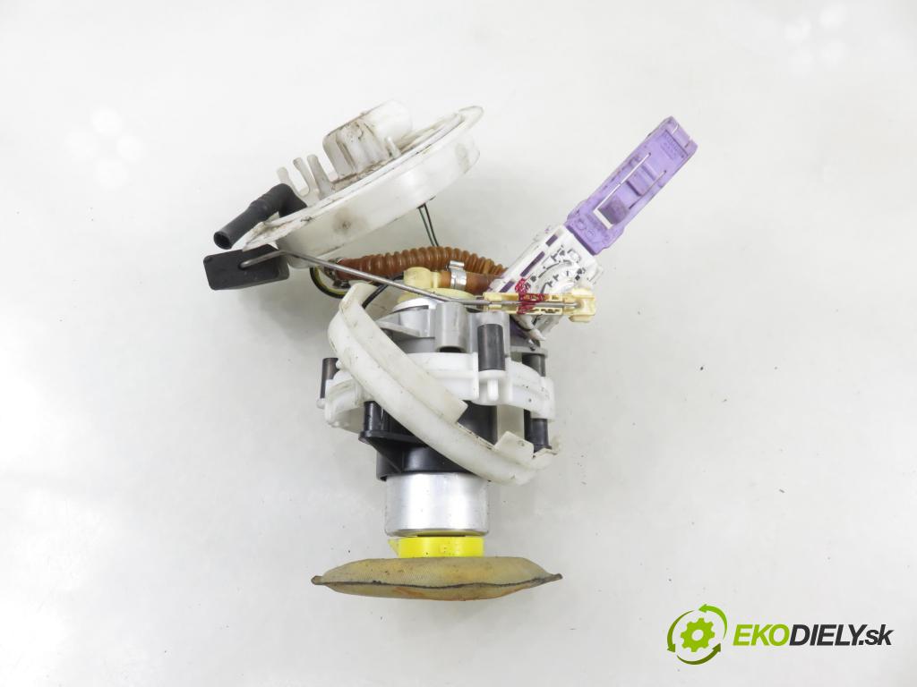 AUDI A4 Avant (8E5, B6) KOMBI 2004 140,00 1.8 T quattro - BEX 1781,00 Pumpa paliva 8E0201317N