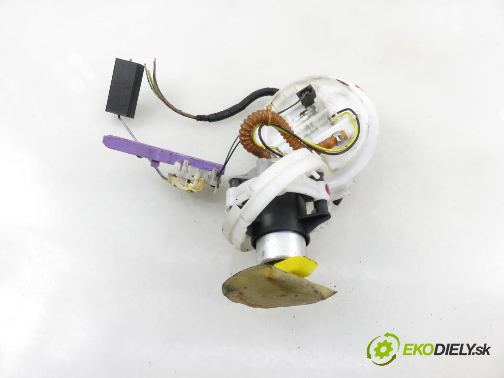 AUDI A4 Avant (8E5, B6) KOMBI 2004 140,00 1.8 T quattro - BEX 1781,00 Pumpa paliva 8E0201317N