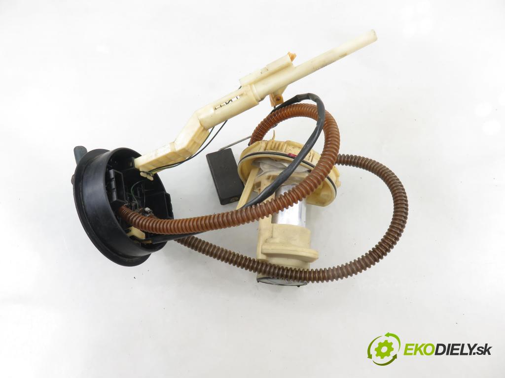 VW GOLF III Variant (1H5) KOMBI 1997 55,00 1.8 - ANN 1781,00 Pumpa paliva 1H9919051K