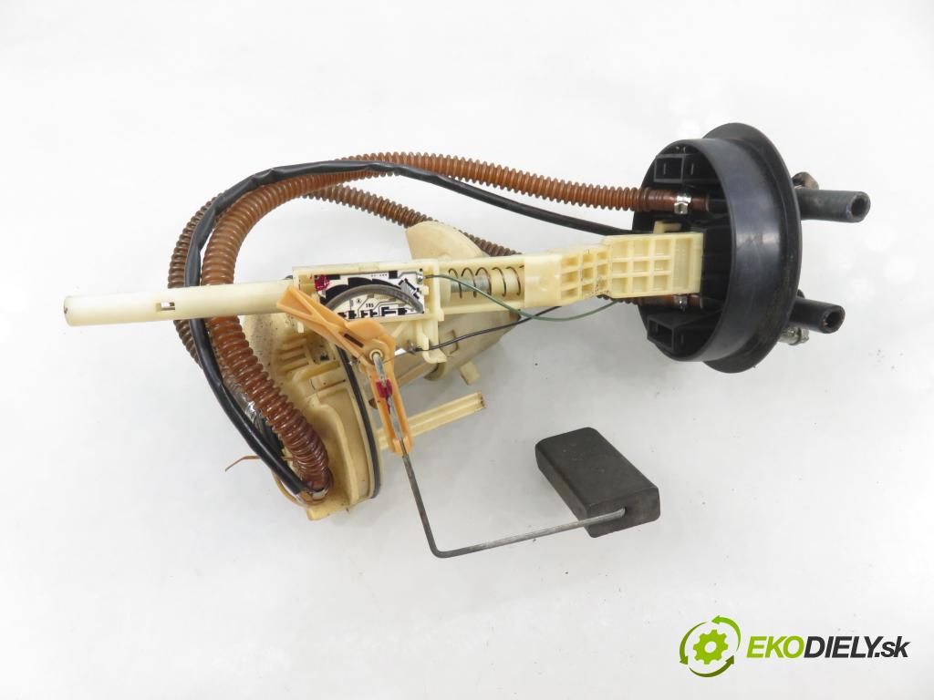 VW GOLF III Variant (1H5) KOMBI 1997 55,00 1.8 - ANN 1781,00 Pumpa paliva 1H9919051K