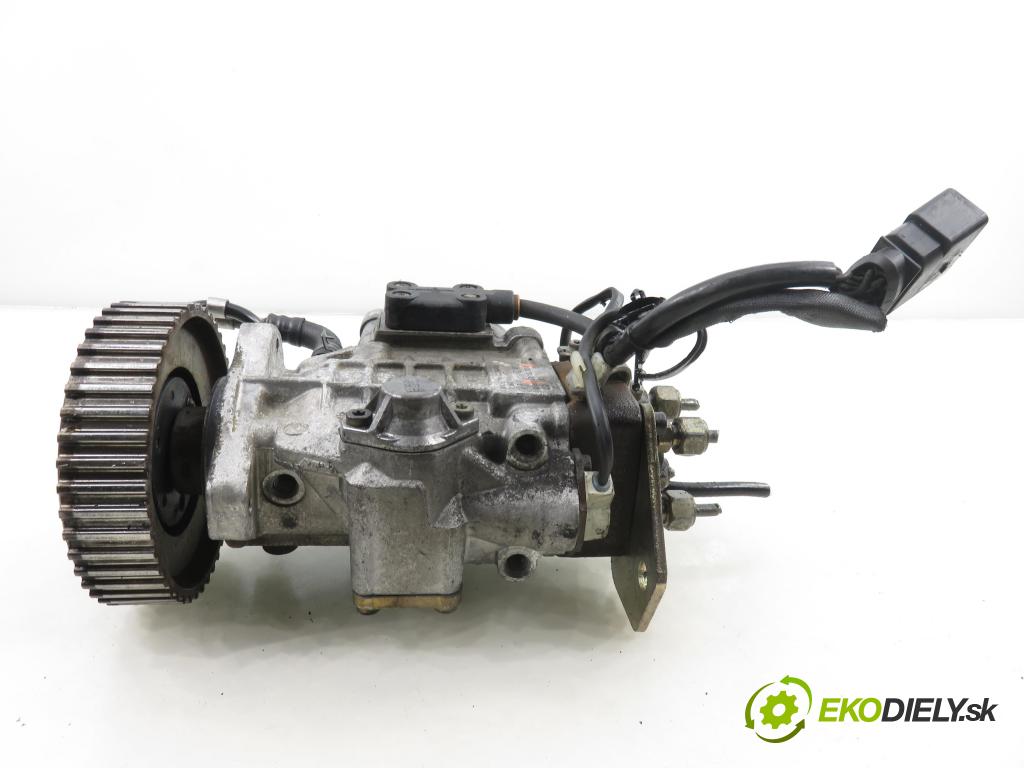 VW GOLF IV (1J1) HB 2001 66,00 1.9 TDI 90 - ALH 1896,00 Pumpa vstrekovacia 038130107D (Vstrekovacie čerpadlo)