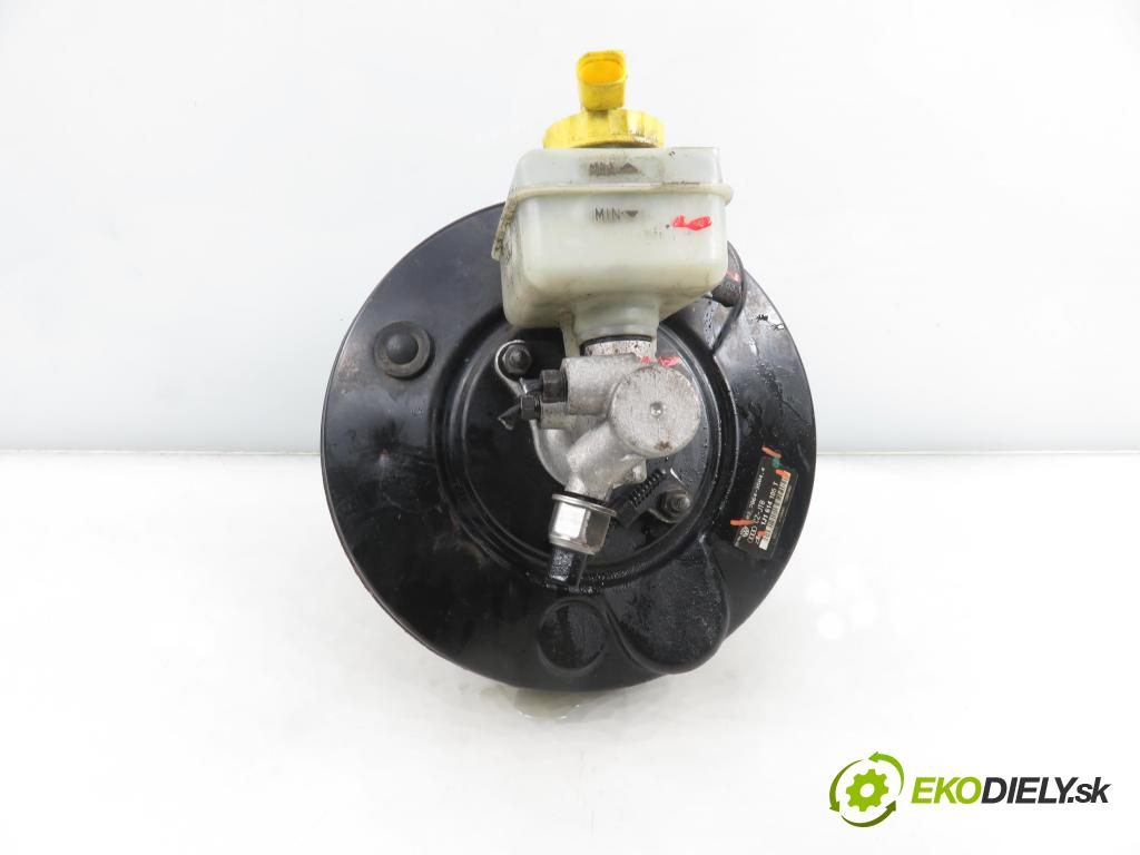 VW GOLF IV (1J1) HB 2001 66,00 1.9 TDI 90 - ALH 1896,00 Posilovač 1J1614105T (Servočerpadlo)