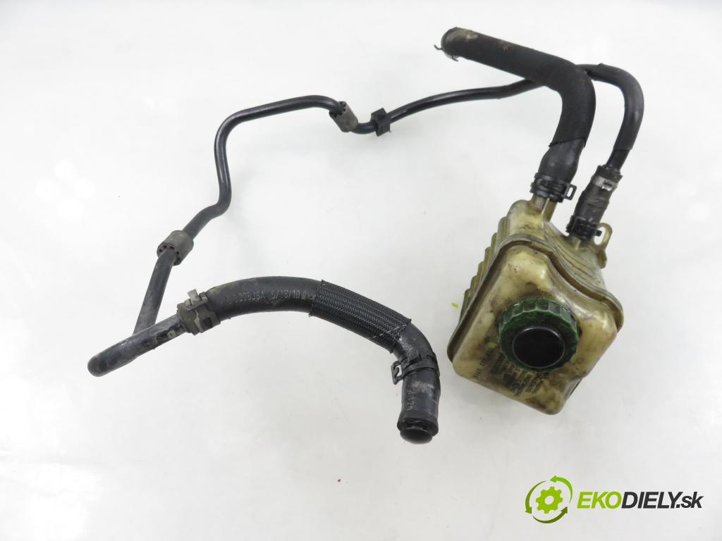 PORSCHE CAYENNE II (92A) SUV 2010 176,00 3.0 Diesel - M 05.9E 2967,00 Nádržka servočerpadlo 7P5422890A ; 7L6422371E ; 7P0422889A