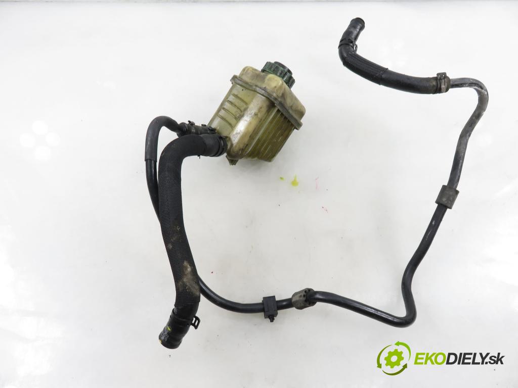 PORSCHE CAYENNE II (92A) SUV 2010 176,00 3.0 Diesel - M 05.9E 2967,00 Nádržka servočerpadlo 7P5422890A ; 7L6422371E ; 7P0422889A