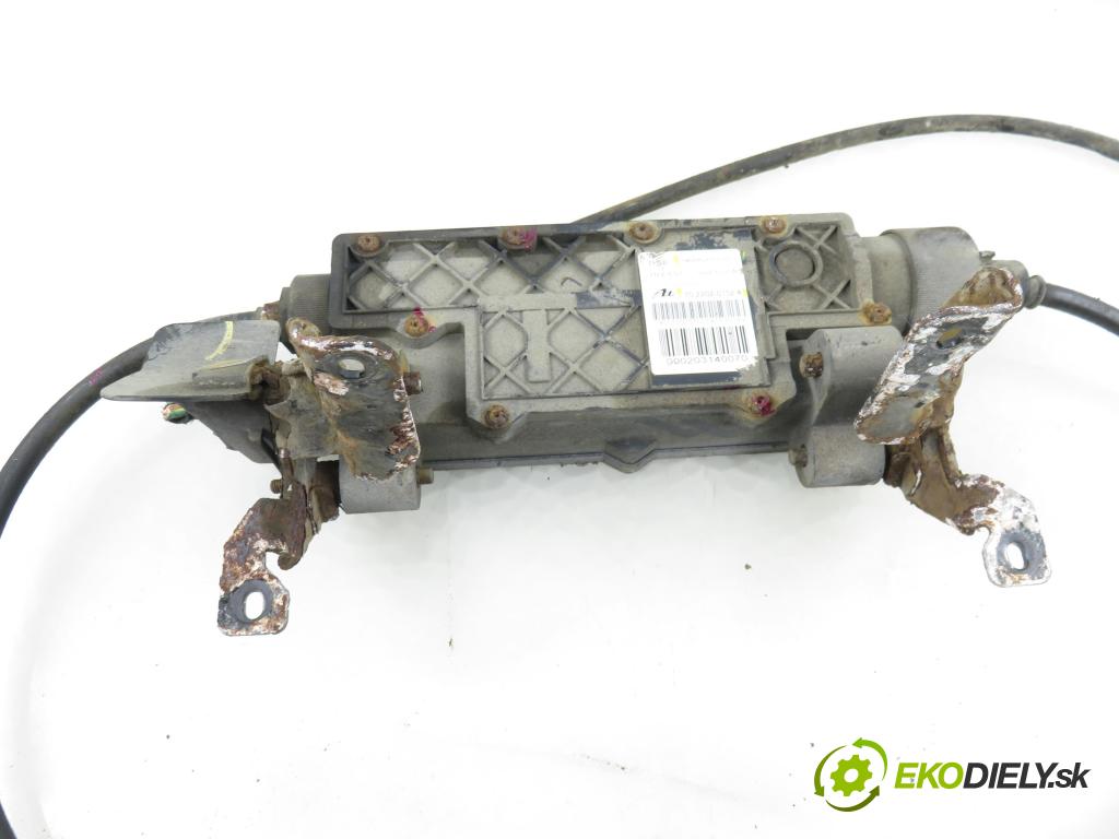 CITROEN C5 III Break (RW_) KOMBI 2008 150,00 2.7 HDi - UHZ (DT17BTED4) 2720,00 BRZDA: ručně elektrický 9686797080 ; 10220201024