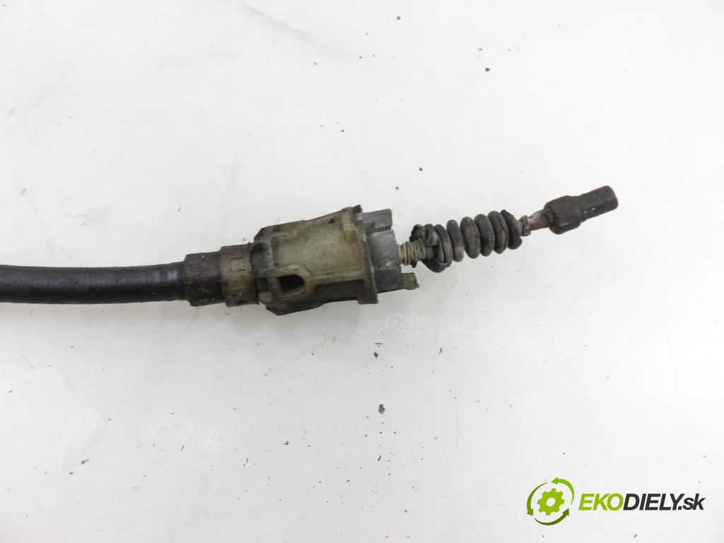 CITROEN C5 III Break (RW_) KOMBI 2008 150,00 2.7 HDi - UHZ (DT17BTED4) 2720,00 BRZDA: ručně elektrický 9686797080 ; 10220201024