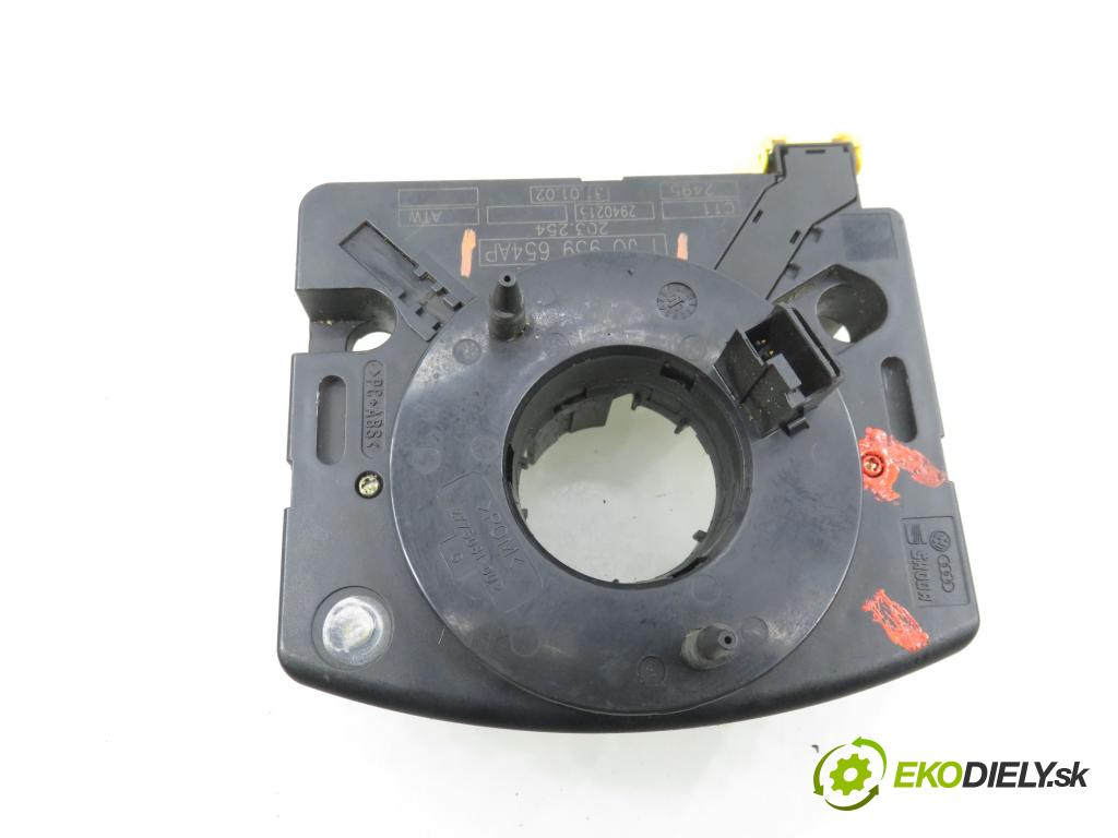 VW GOLF IV (1J1) HB 2001 66,00 1.9 TDI 90 - ALH 1896,00 PÁSKA: air BAG 1J0959654AP