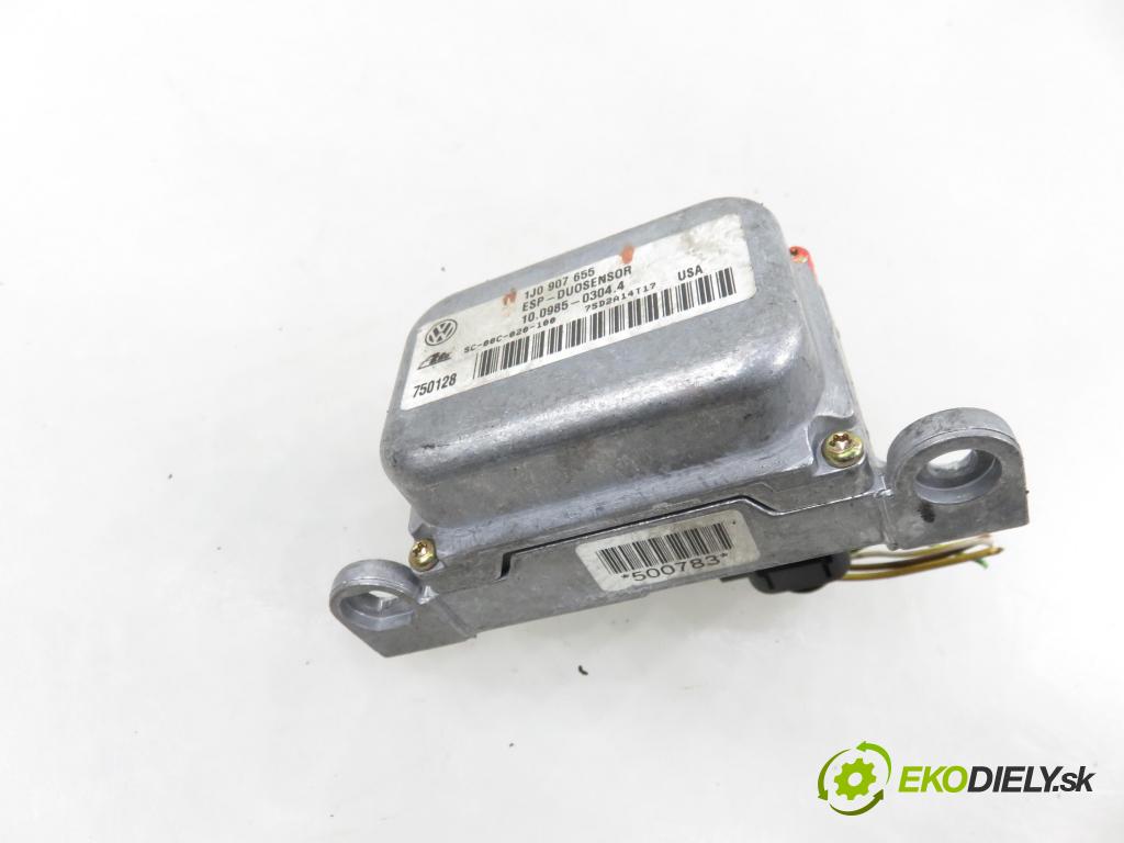 VW GOLF IV (1J1) HB 2001 66,00 1.9 TDI 90 - ALH 1896,00 Snímač ESP 1J0907655