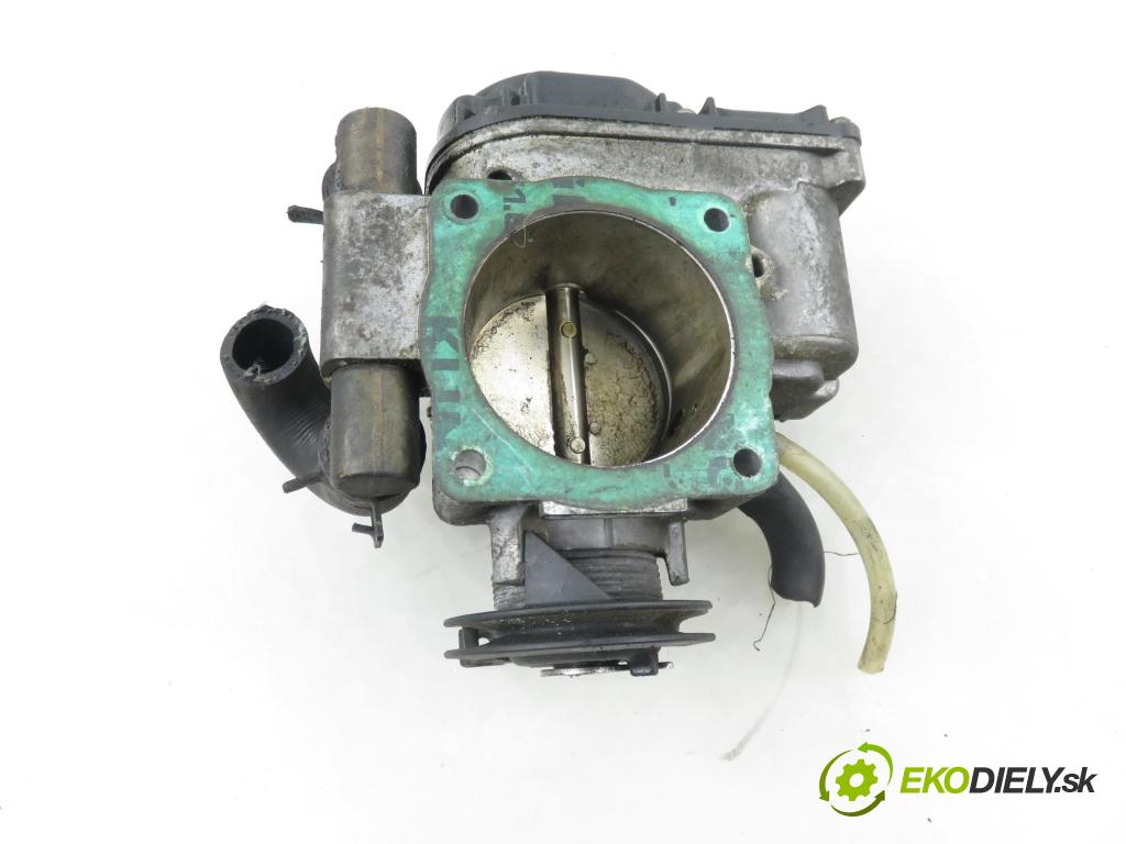 VW PASSAT B5 (3B2) SEDAN 1997 92,00 1.8 20V 125 - ADR 1781,00 Škrtiaca klapka 058133063H (Škrtiaca klapka)