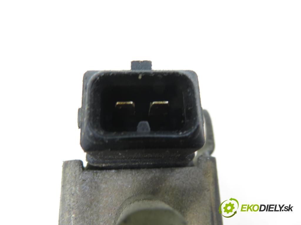 VW PASSAT B5 (3B2) SEDAN 1997 92,00 1.8 20V 125 - ADR 1781,00 VENTIL VAKUUM: 026906263H