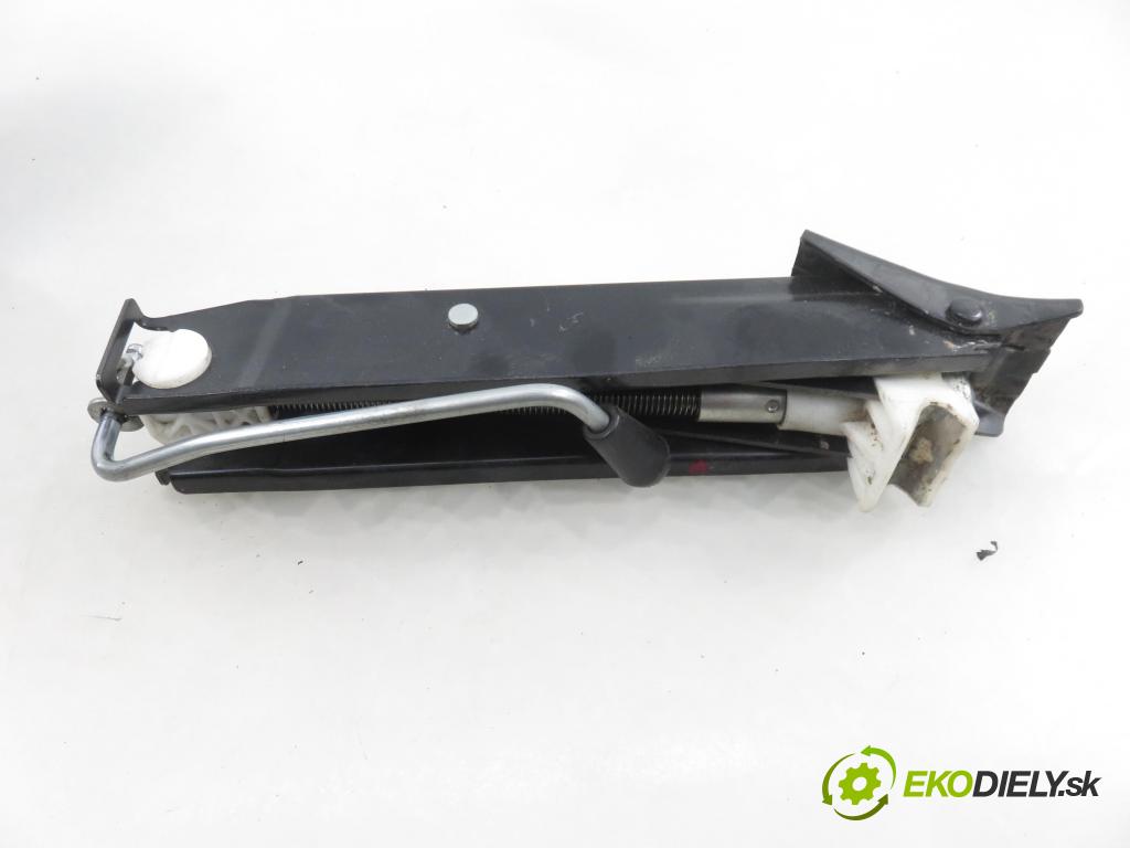 SEAT IBIZA IV (6J5, 6P1) HB 2010 77,00 1.9 TDI - BLS 1896,00 Súprava KOLA: ZÁLOHOVANIE: 6Q0012115H ; 6R0011031