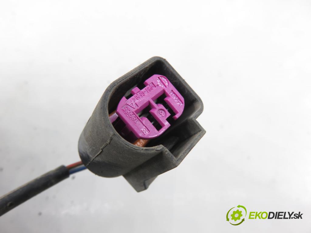 SKODA FABIA I (6Y2) HB 2001 44,00 1.4 MPi 60 - AZE 1397,00 Alternátor 047903015Q ; 0124315014 (Alternátor)