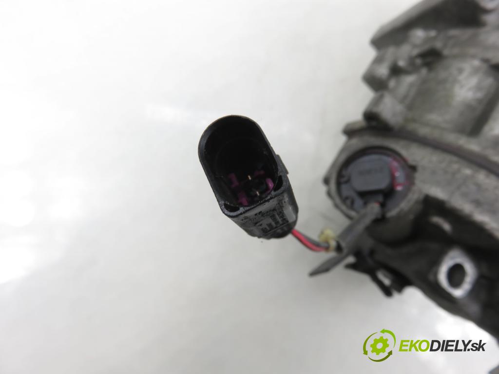 SKODA FABIA I (6Y2) HB 2001 44,00 1.4 - AZF 1397,00 KOMPRESOR: klimatizácie 6Q0820803D ; 4472208125 (Kompresor klimatizácie)