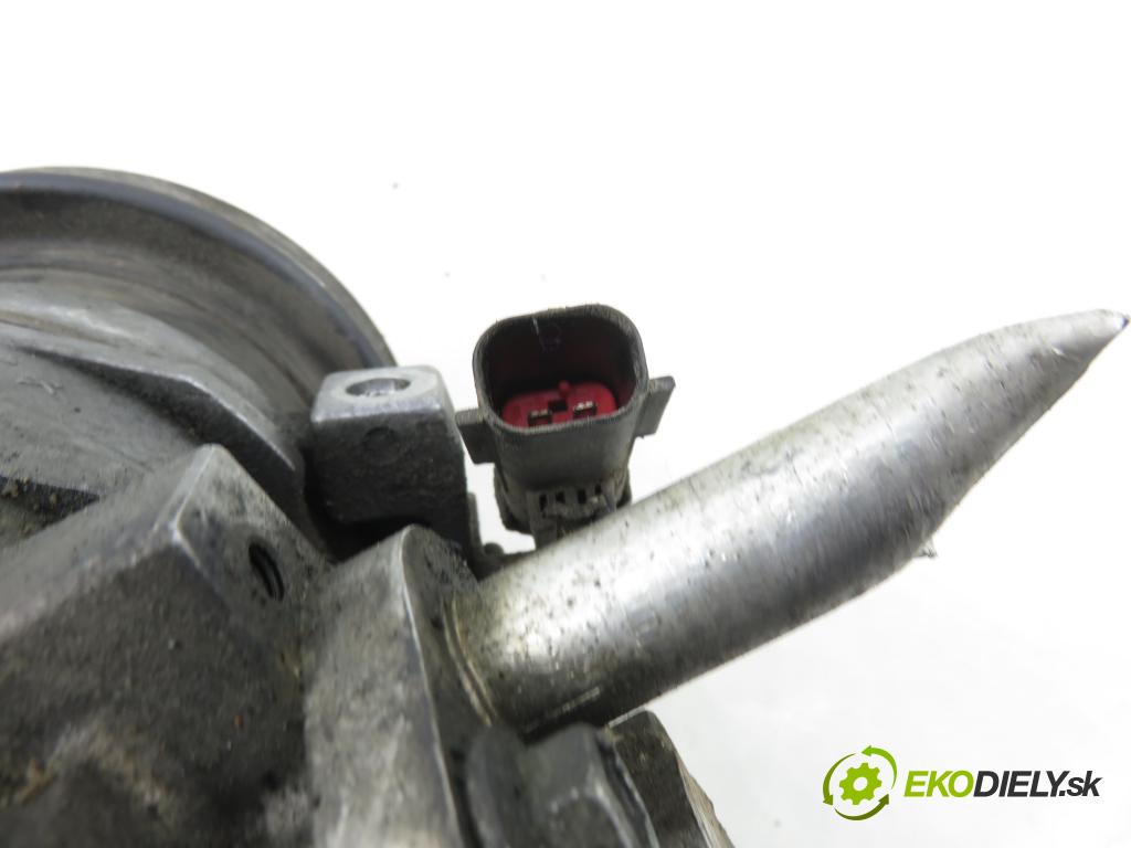 CHRYSLER PT CRUISER (PT_) MINIVAN 2001 104,00 2 - ECC 1996,00 KOMPRESOR: klimatizácie 4472203822 (Kompresor klimatizácie)