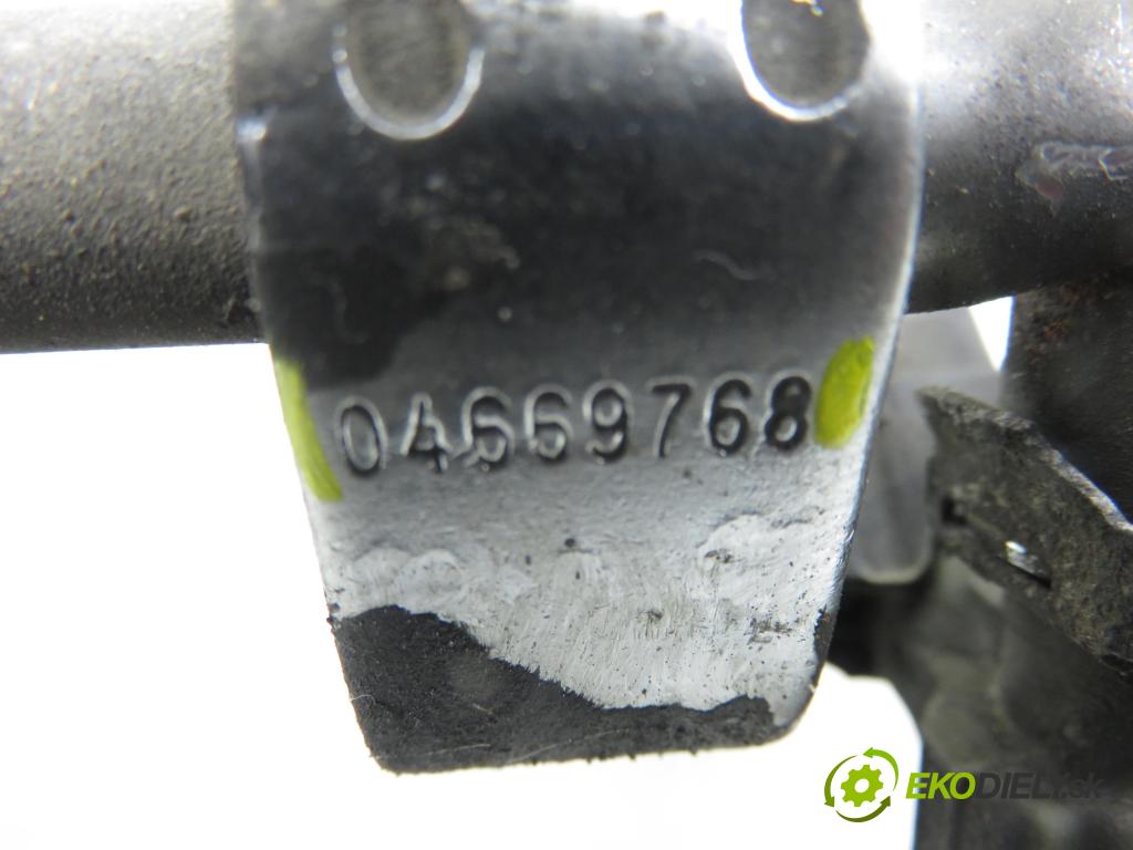 CHRYSLER PT CRUISER (PT_) MINIVAN 2001 104,00 2 - ECC 1996,00 Lišta vstrekovacia 04891345AA ; 0280155976 ; 04669768 (Vstrekovacia lišta)