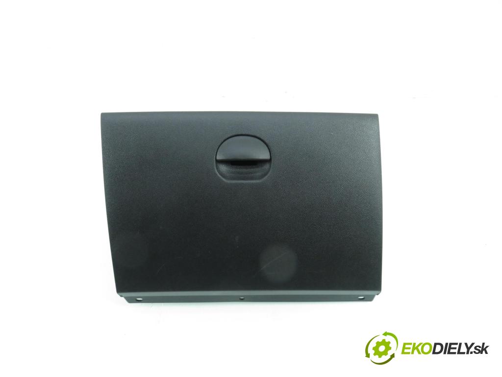 DACIA DUSTER (HM_) SUV 2021 74,00 1.0 TCe 100 (HMMT) 999,00 Priehradka, kastlík F015433