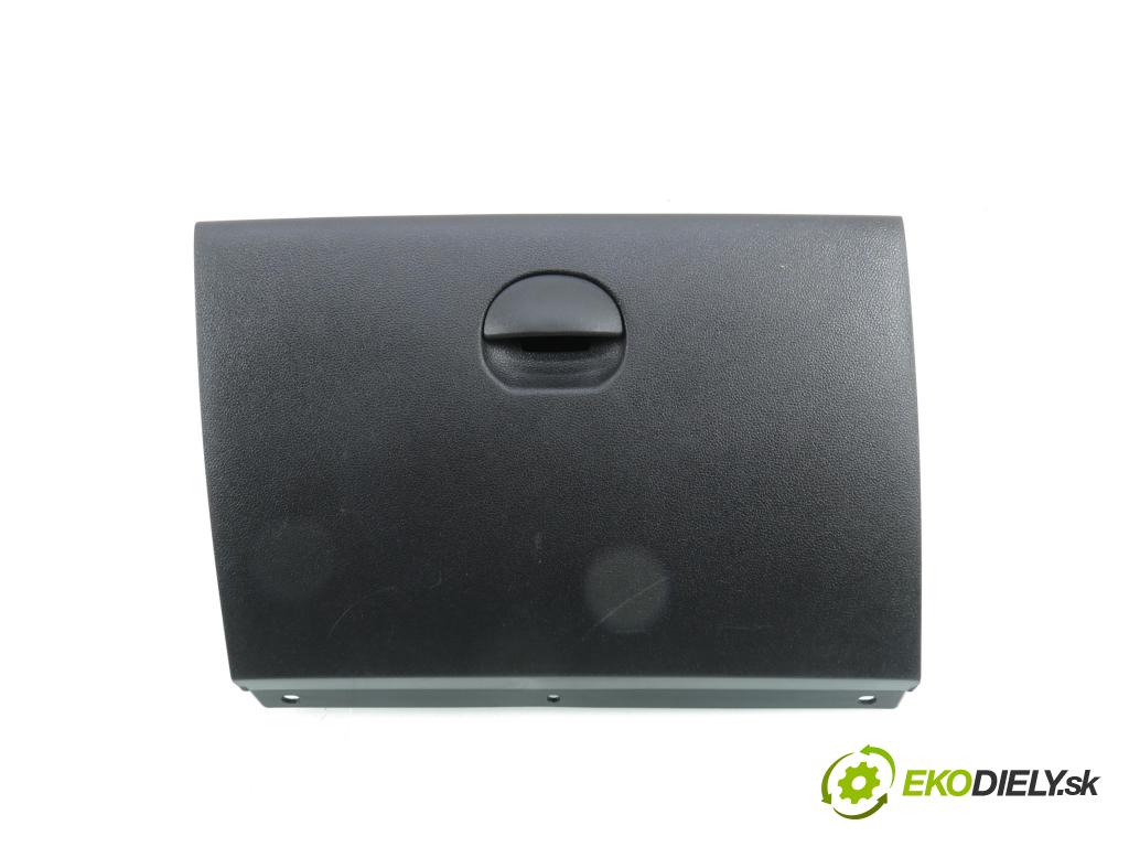 DACIA DUSTER (HM_) SUV 2021 74,00 1.0 TCe 100 (HMMT) 999,00 Priehradka, kastlík F015433