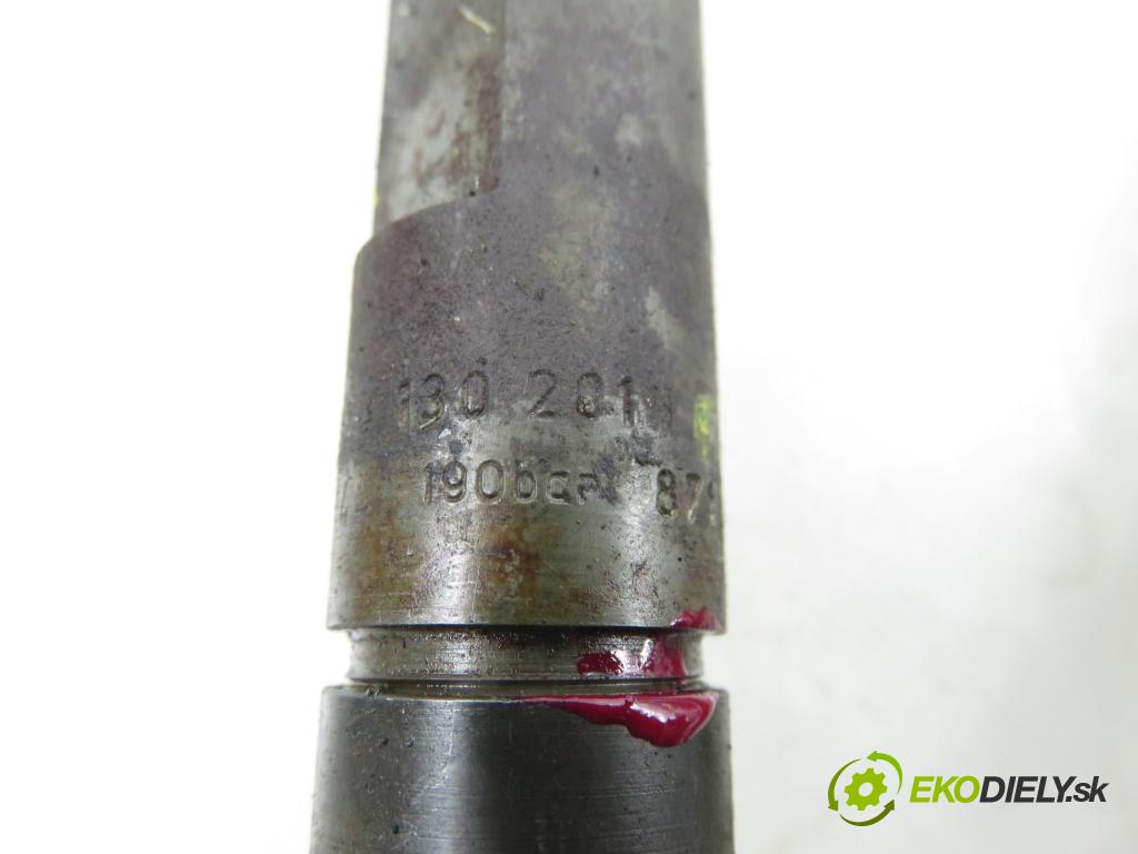 AUDI A4 (8D2, B5) KOMBI 1998 81,00 1.9 TDI 110 - AFN 1896,00 Vstrekovacie ventily 028130201S ; 028130201T (Vstrekovací ventil)