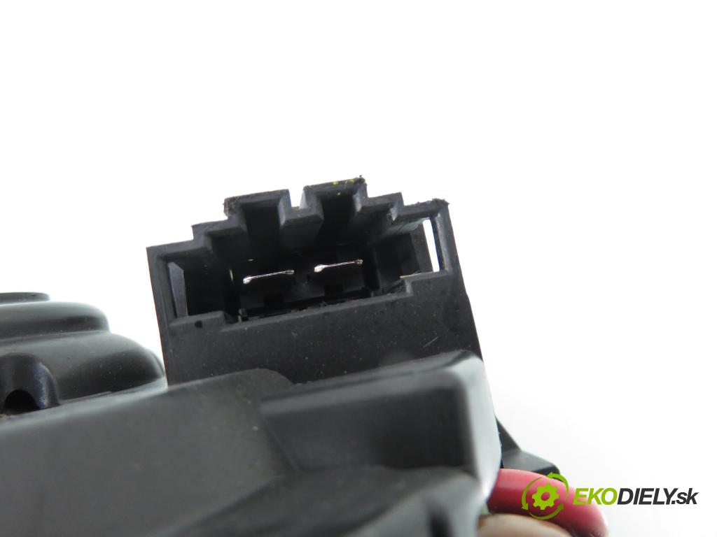 DACIA DUSTER (HM_) SUV 2021 74,00 1.0 TCe 100 (HMMT) 999,00 Ventilátor vetráku T59159B