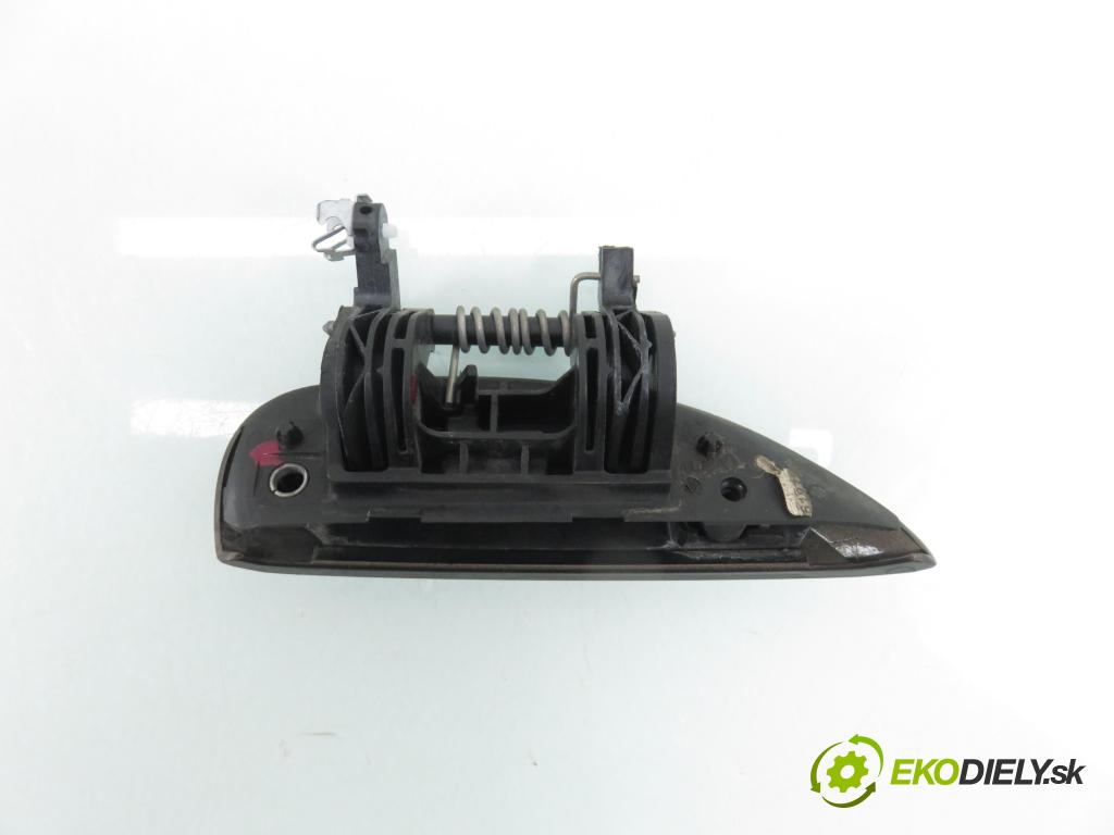 DACIA DUSTER (HM_) SUV 2021 74,00 1.0 TCe 100 (HMMT) 999,00 Kľučka LTZ