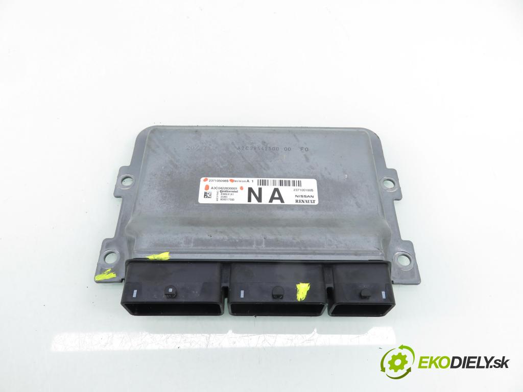 DACIA DUSTER (HM_) SUV 2021 74,00 1.0 TCe 100 (HMMT) 999,00 řídící jednotka motora A3C0422630001 ; 237105098S