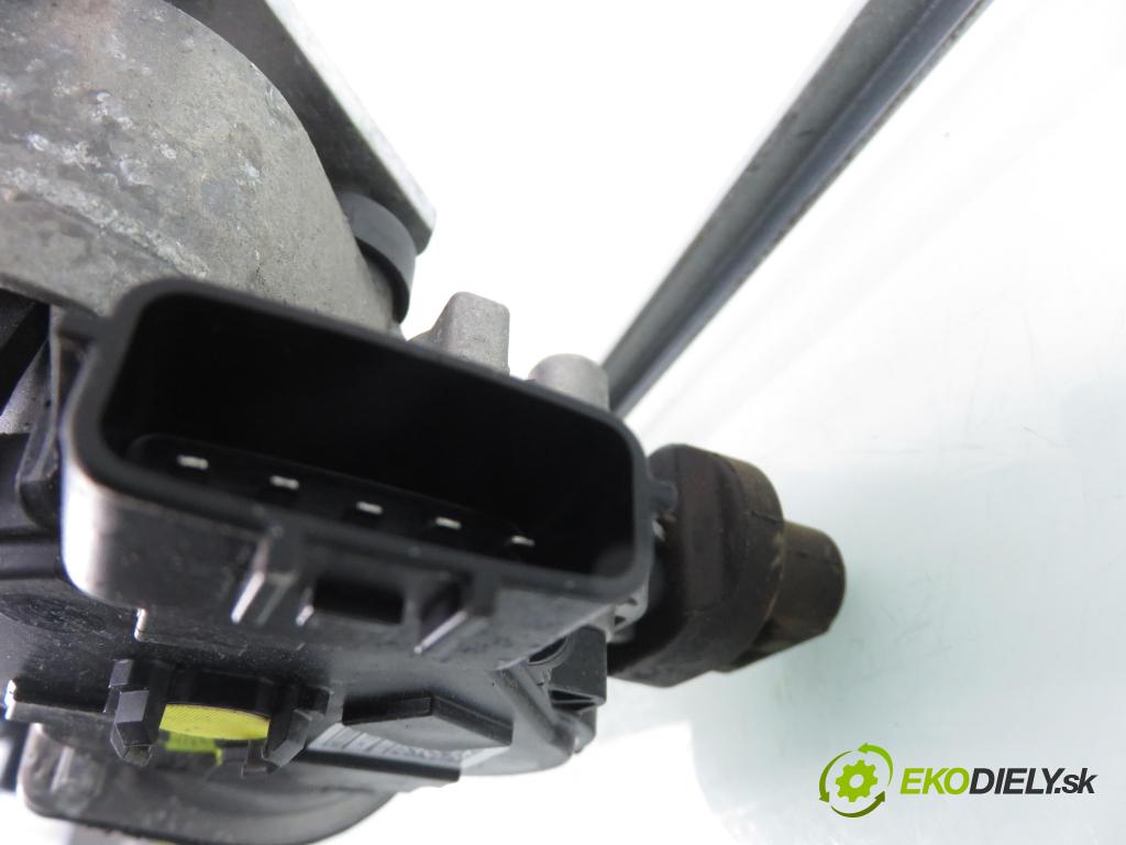 DACIA DUSTER (HM_) SUV 2021 74,00 1.0 TCe 100 (HMMT) 999,00 Motorček stieračov W000034506