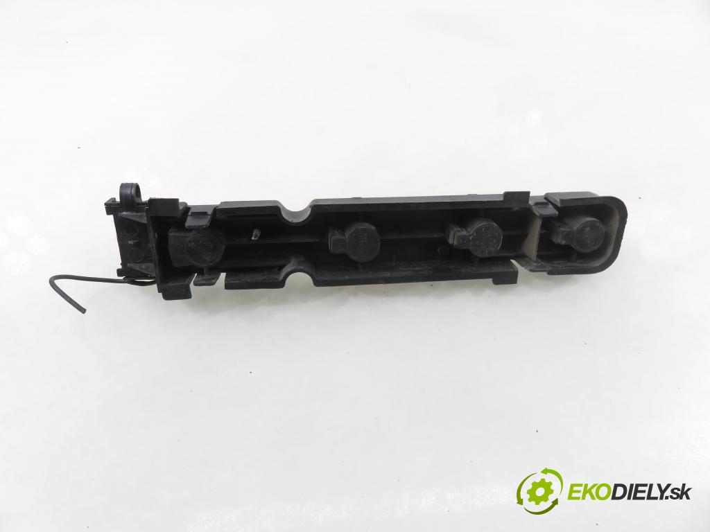 FORD TRANSIT Furgon (FA_ _) FURGON 2006 81,00 2.2 TDCi - QVFA 2198,00 vložka svetla ľavy zadné