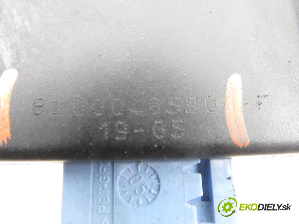 RENAULT ESPACE IV (JK0/1_) MINIVAN 2005 85,00 1.9 dCi 116 - F9Q 820 1870,00 vypínač brzdy MANUÁL 8200048590