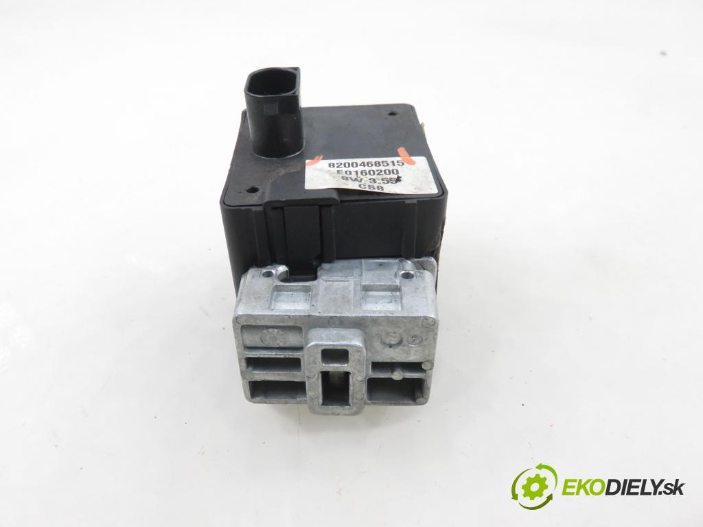 RENAULT ESPACE IV (JK0/1_) MINIVAN 2005 85,00 1.9 dCi 116 - F9Q 820 1870,00 blokáda tyče volantu 8200468515