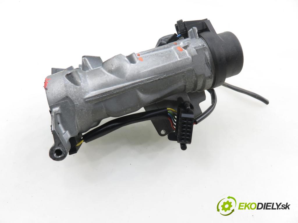 VW TOURAN (1T1, 1T2) MINIVAN 2004 74,00 1.9 TDI PD 100 - AVQ 1896,00 spinačka 1K0905851B ; 1K0905865 (Spínacia skrinka)