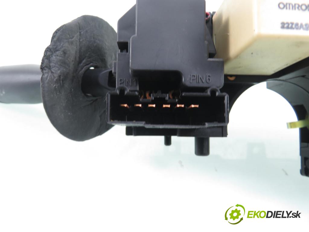 CHRYSLER PT CRUISER (PT_) MINIVAN 2001 104,00 2 - ECC 1996,00 páčka/prepínač 05073051AB