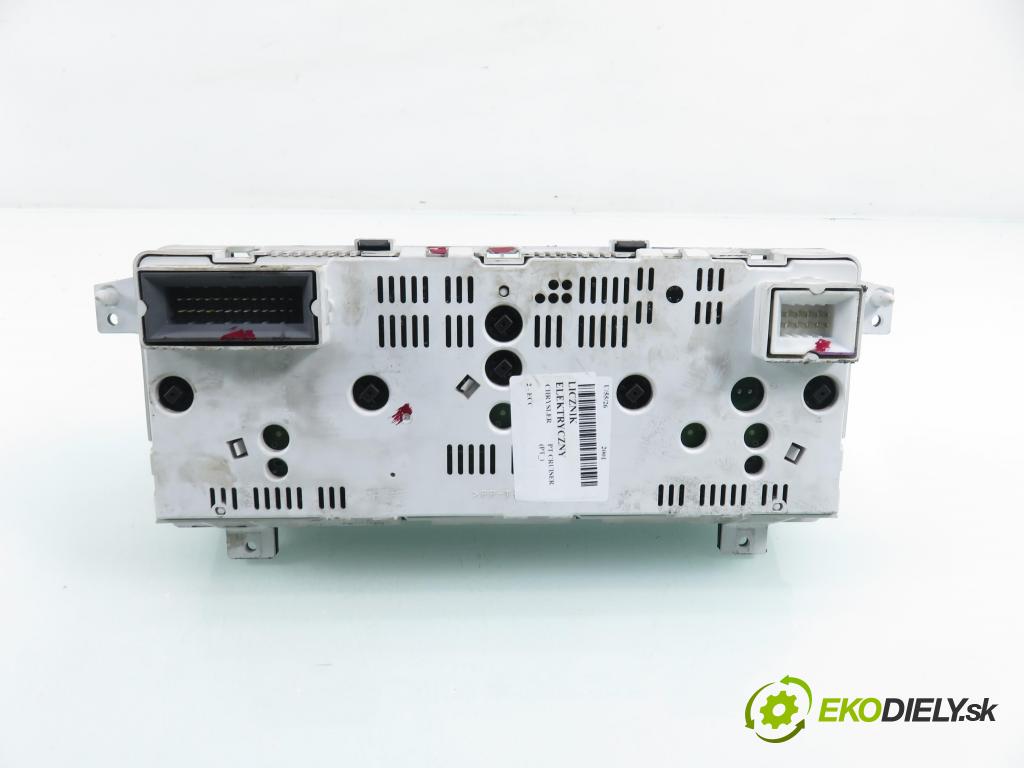 CHRYSLER PT CRUISER (PT_) MINIVAN 2001 104,00 2 - ECC 1996,00 prístrojovka elektrický 04671535AJ