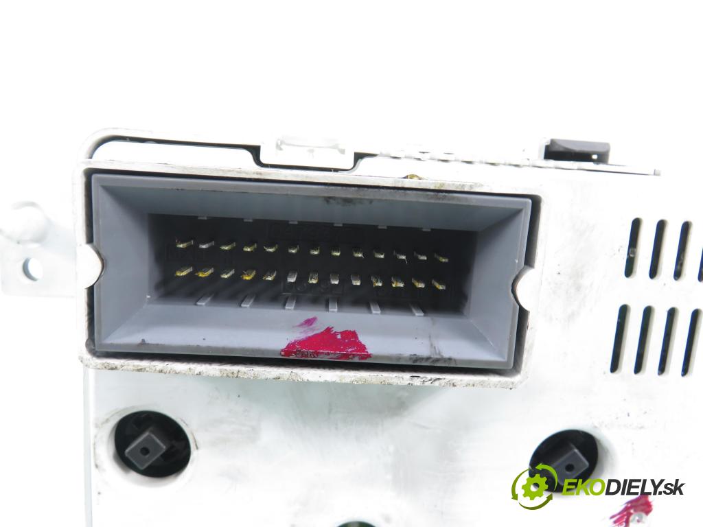 CHRYSLER PT CRUISER (PT_) MINIVAN 2001 104,00 2 - ECC 1996,00 prístrojovka elektrický 04671535AJ