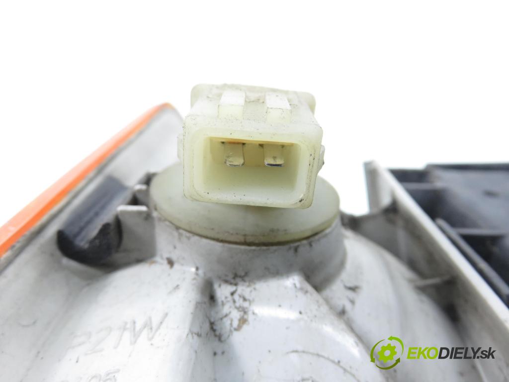 VW TRANSPORTER IV Skrzynia (70XA) FURGON 1997 55,00 2.4 D - AJA 2370,00 Svetlo LP