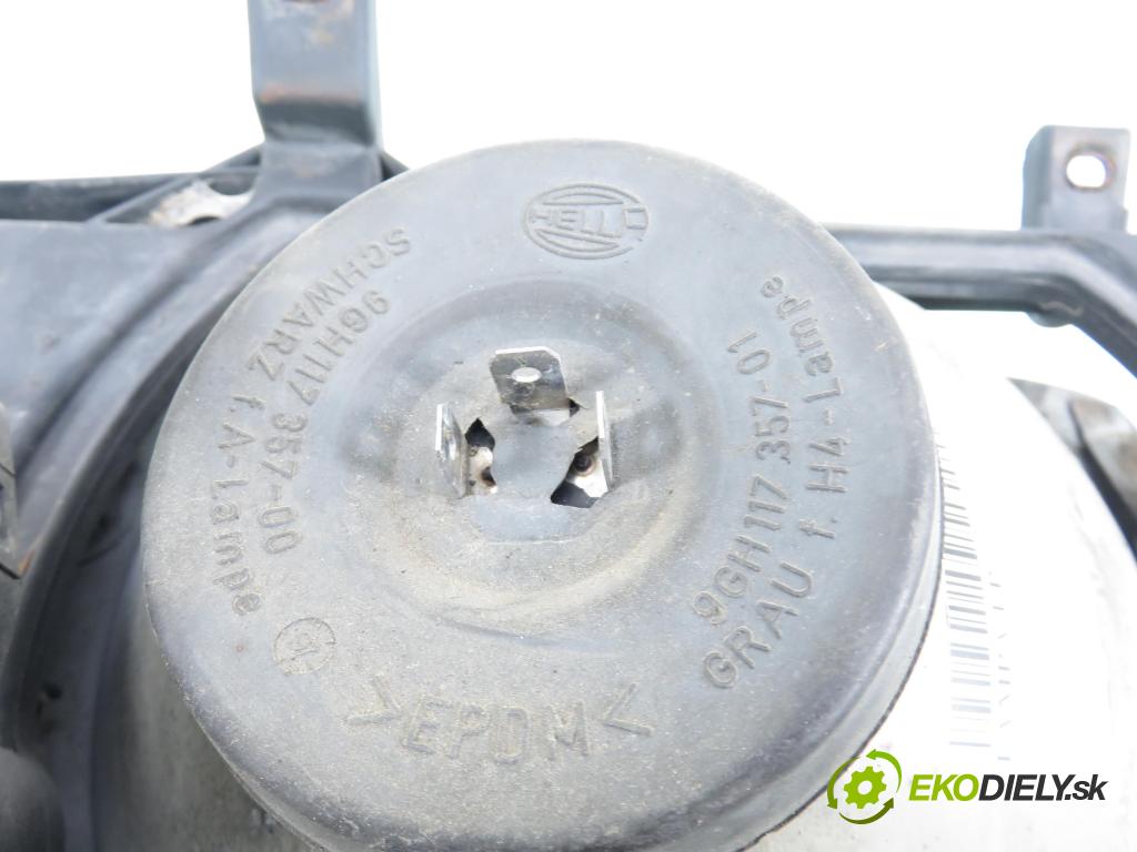 VW TRANSPORTER IV Skrzynia (70XA) FURGON 1997 55,00 2.4 D - AJA 2370,00 Svetlo LP