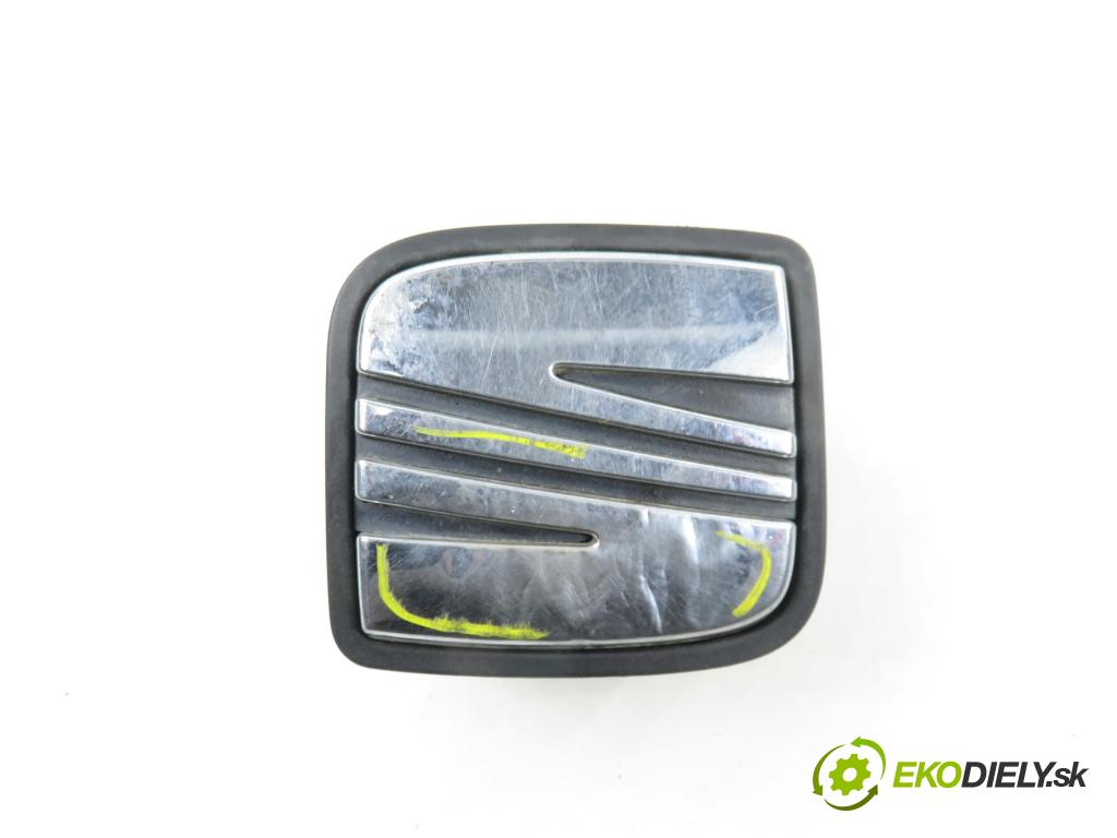 SEAT IBIZA IV (6J5, 6P1) HB 2010 77,00 1.9 TDI - BLS 1896,00 Kľučka dverí kufor 6J4827565E ; 6J4827565D