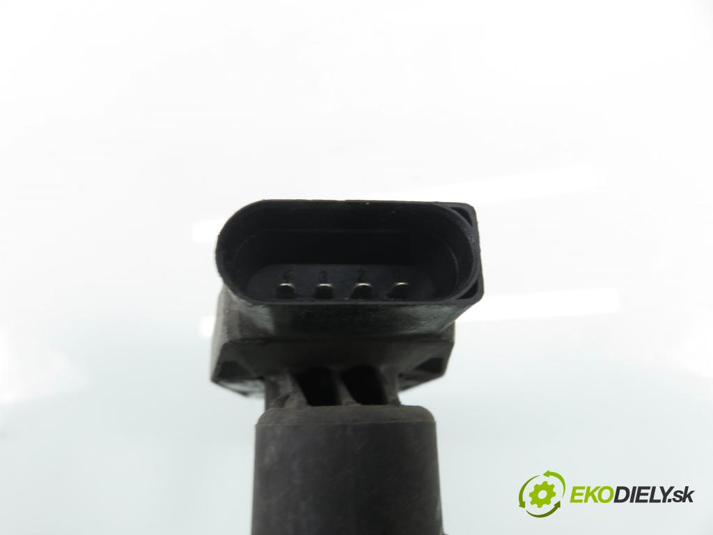 SKODA FABIA I (6Y2) HB 2001 44,00 1.4 MPi 60 - AZE 1397,00 Cievka zapaľovacia 047905104B