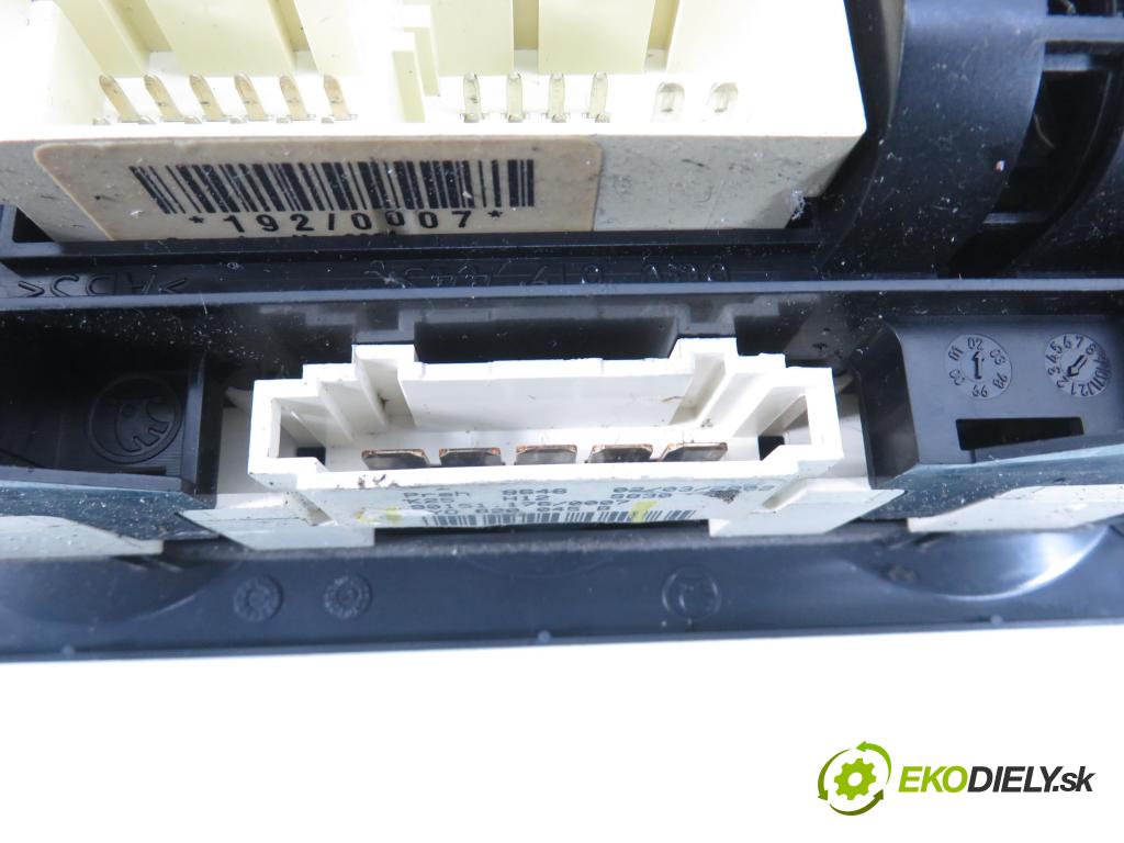 SKODA FABIA I (6Y2) HB 2001 44,00 1.4 - AZF 1397,00 Panel topení KLIMATIZACE: 6Y0820045B