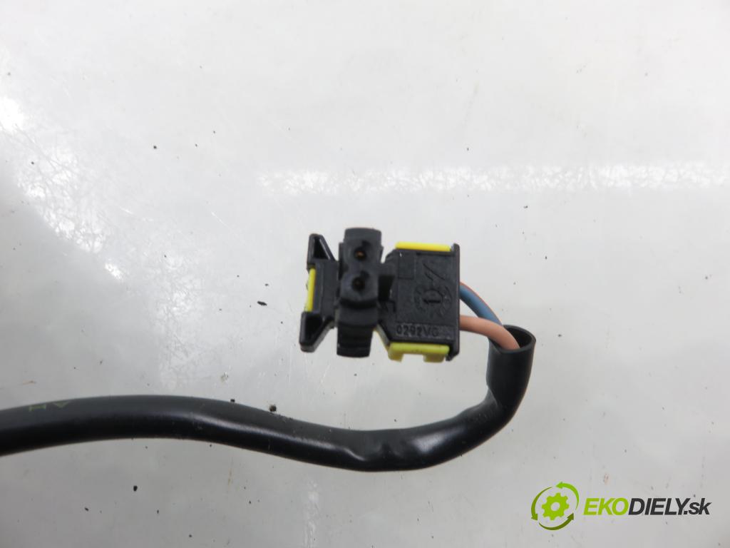 FORD S-MAX (WA6) MINIVAN 2014 120,00 2.0 TDCi - TXWA 1997,00 PÁSKA: air BAG 30076D ; 761002C