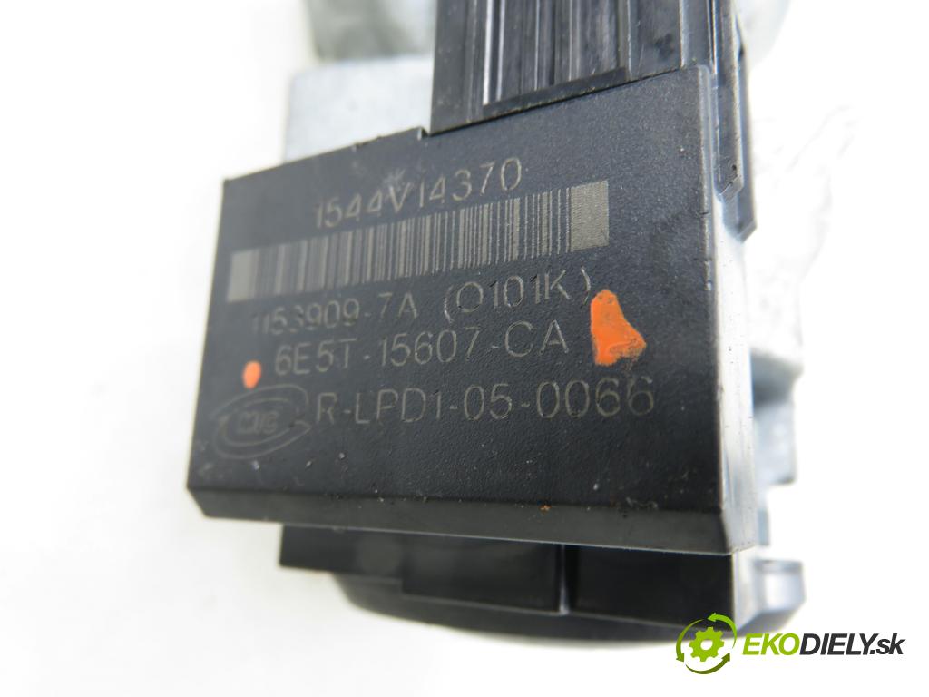 FORD S-MAX (WA6) MINIVAN 2014 120,00 2.0 TDCi - TXWA 1997,00 spinačka 3M513F880AE ; 6E5T1560CA (Spínacia skrinka)