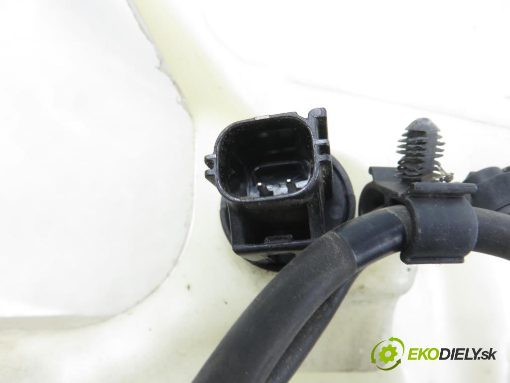 FORD S-MAX (WA6) MINIVAN 2014 120,00 2.0 TDCi - TXWA 1997,00 Nádržka ostrekovačov AG9112A659AC (Kľučka dverí ostatné)